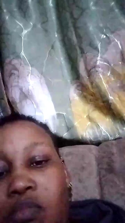 whinebby live cam on Cam4