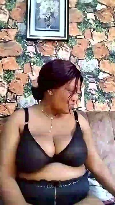 whinebby live cam on Cam4