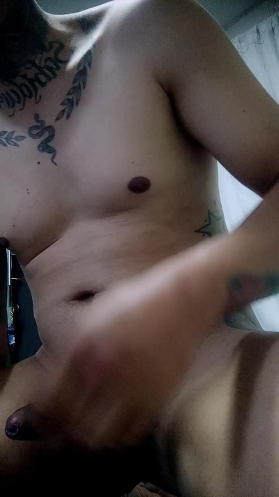 whizz22 live cam on Cam4