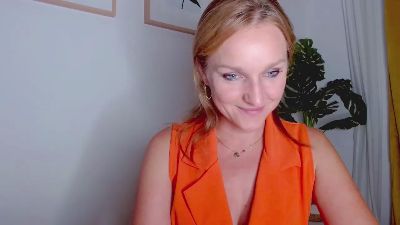 wildALICIA live cam on Cam4