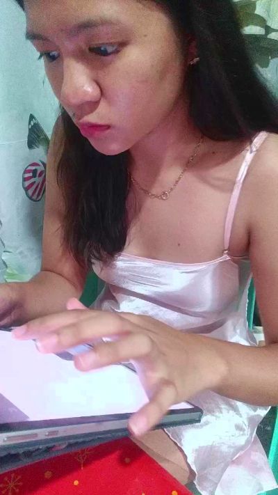 wild_starlet live cam on Cam4