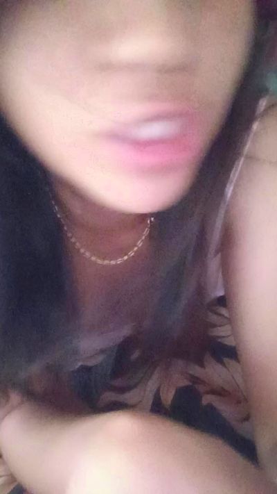 wild_starlet live cam on Cam4