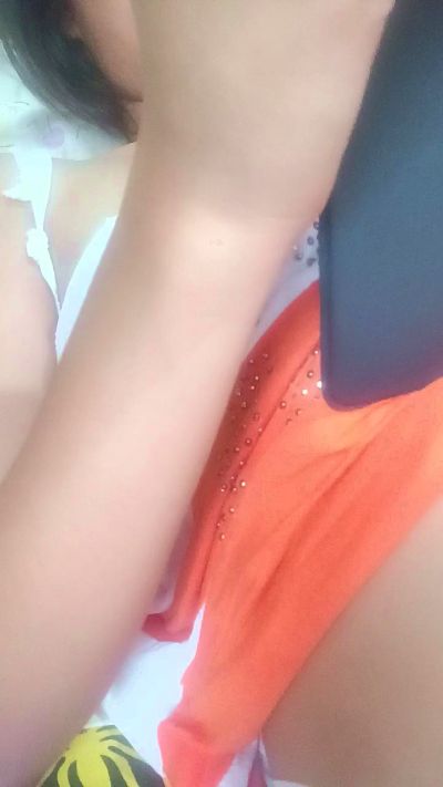 wild_starlet live cam on Cam4