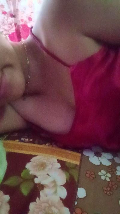 wild_starlet live cam on Cam4