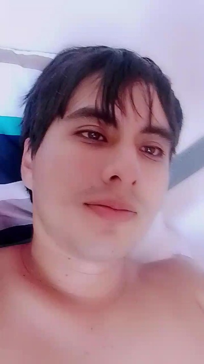 wildwolfhot live cam on Cam4