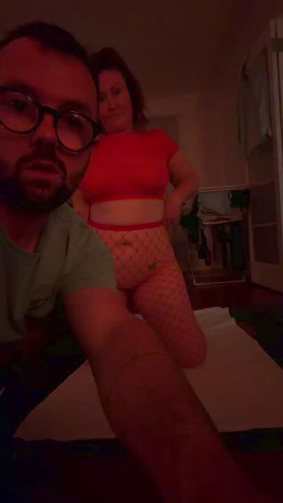 will1144 live cam on Cam4