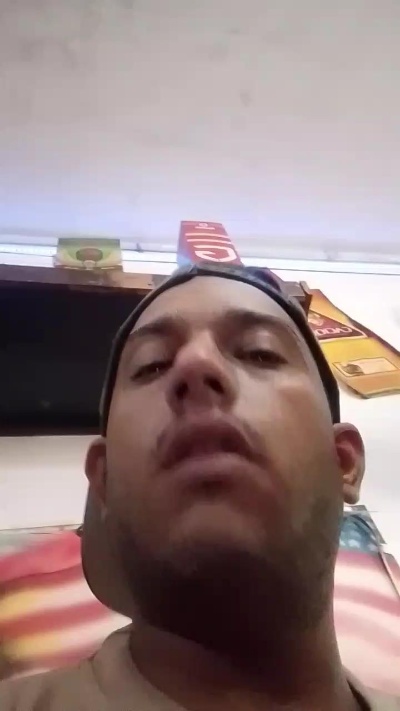 willpowerhot live cam on Cam4