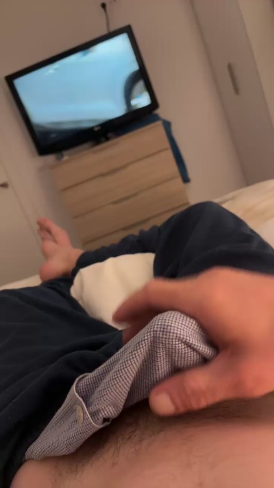 willwiton1 live cam on Cam4