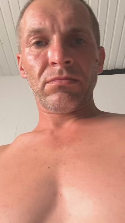 wins18xxx live cam on Cam4