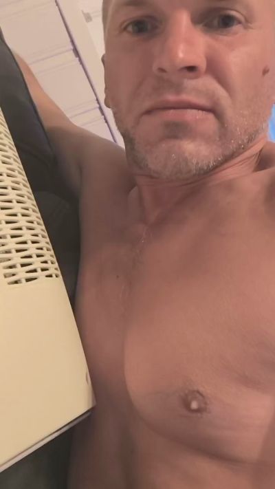 wins18xxx live cam on Cam4