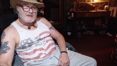 wisconsindad live cam on Cam4