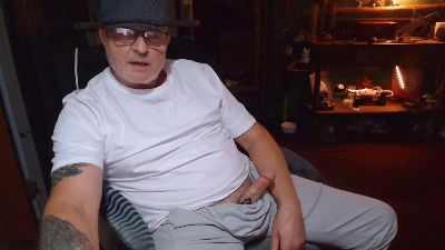 wisconsindad live cam on Cam4