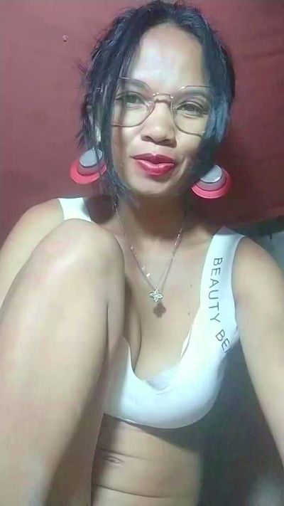 woman37 live cam on Cam4