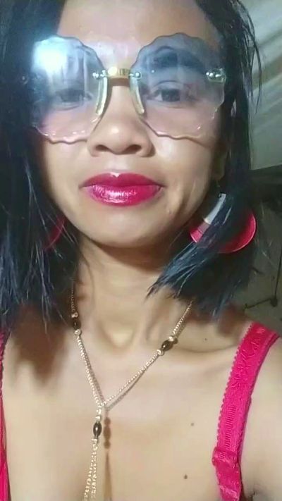 woman37 live cam on Cam4