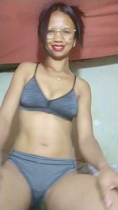 woman37 live cam on Cam4