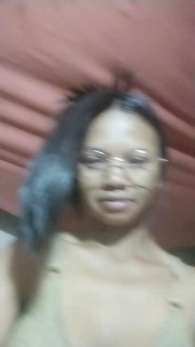 woman37 live cam on Cam4