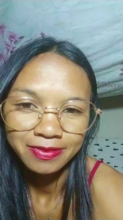 woman37 live cam on Cam4
