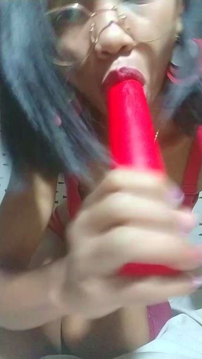 woman37 live cam on Cam4