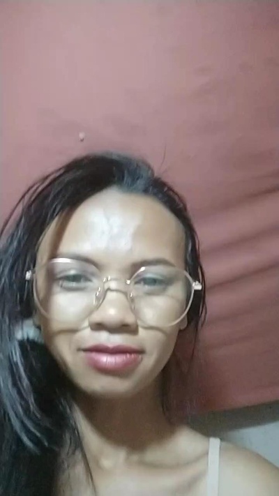 woman37 live cam on Cam4