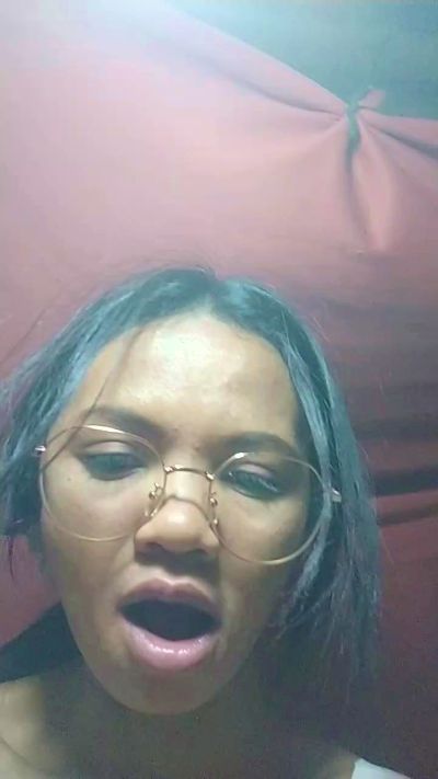 woman37 live cam on Cam4
