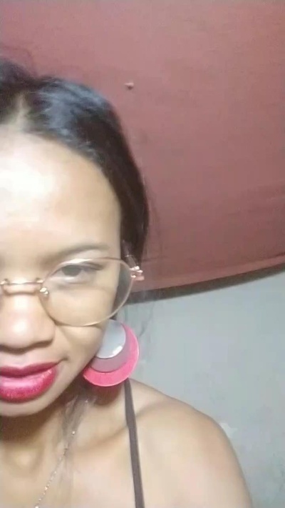 woman37 live cam on Cam4