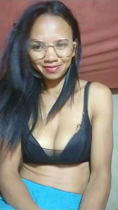 woman37 live cam on Cam4
