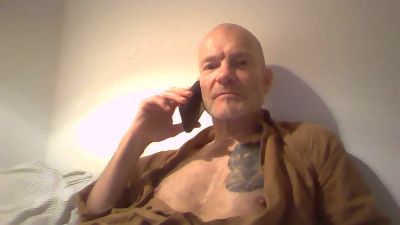 wulf2010 live cam on Cam4