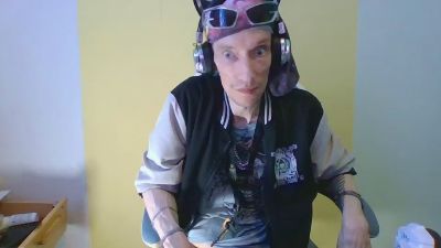 wwwstarfleetwtf live cam on Cam4