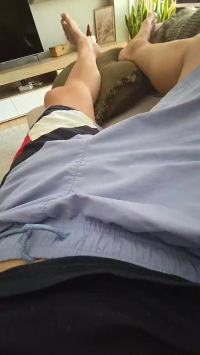 xCILLOx live cam on Cam4
