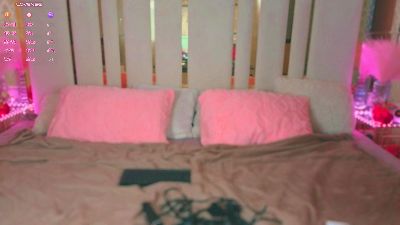 xDaphneMoss live cam on Cam4