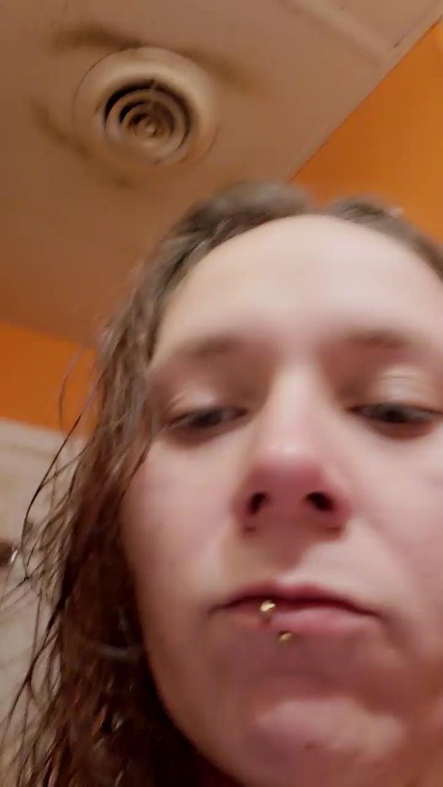 xFreakBxtch69xx cámara web mujer en vivo desde Estados Unidos