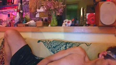xRiven2099x live cam on Cam4