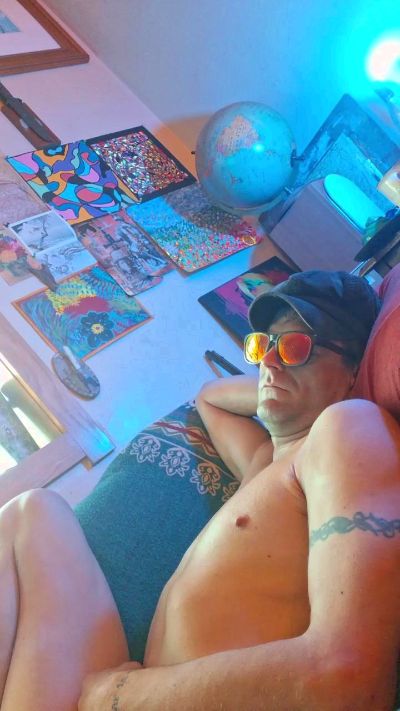 xRiven2099x live cam on Cam4