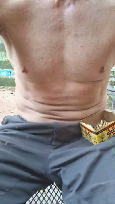 xRiven2099x live cam on Cam4