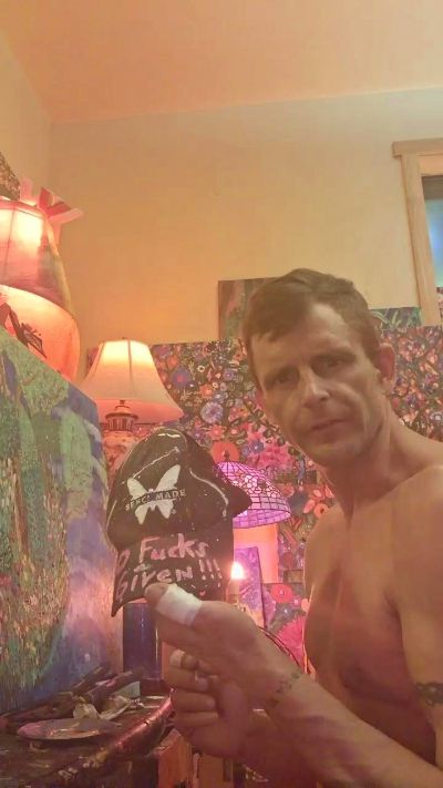 xRiven2099x live cam on Cam4