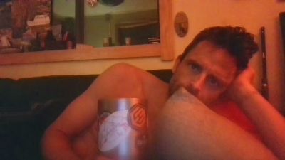 xRiven2099x live cam on Cam4