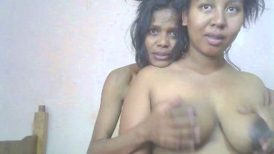 web cam striptease X Ayah44