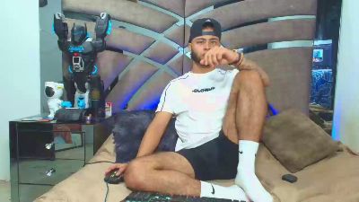 xanderstone00 live cam on Cam4