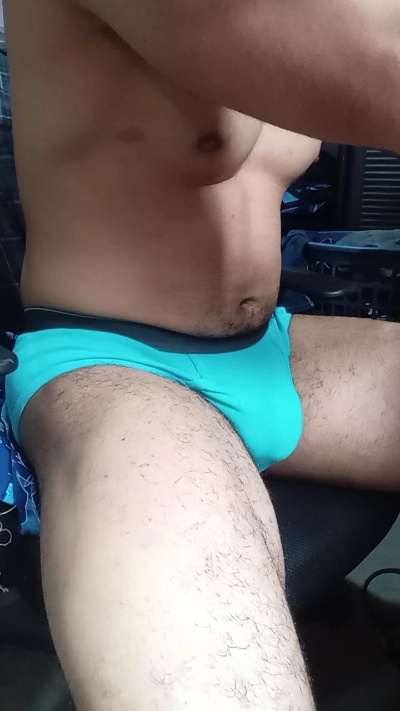 xchiludo69x live cam on Cam4