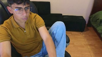 xdarwin live cam on Cam4
