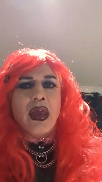 xdresser_sub live cam on Cam4