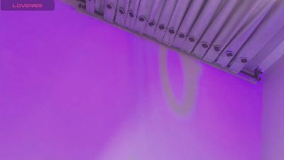 xhinata_hyugaxx live cam on Cam4