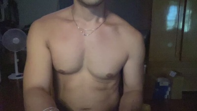xjp0212 live cam on Cam4