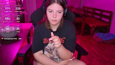 xnirvanax_fun live cam on Cam4