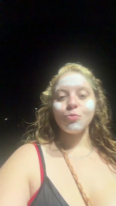 xoBadInfluence live cam on Cam4