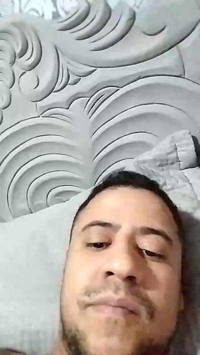 xou_xou2026 live cam on Cam4