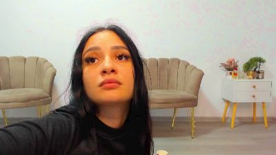 xoxoloveme live cam on Cam4