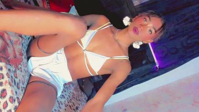 xsofiacastro live cam on Cam4