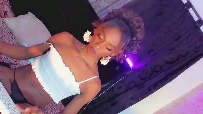 xsofiacastro live cam on Cam4
