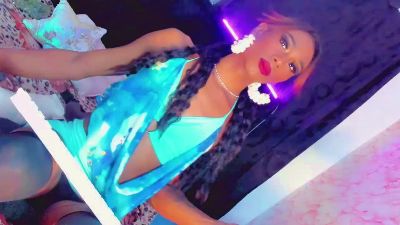 xsofiacastro live cam on Cam4